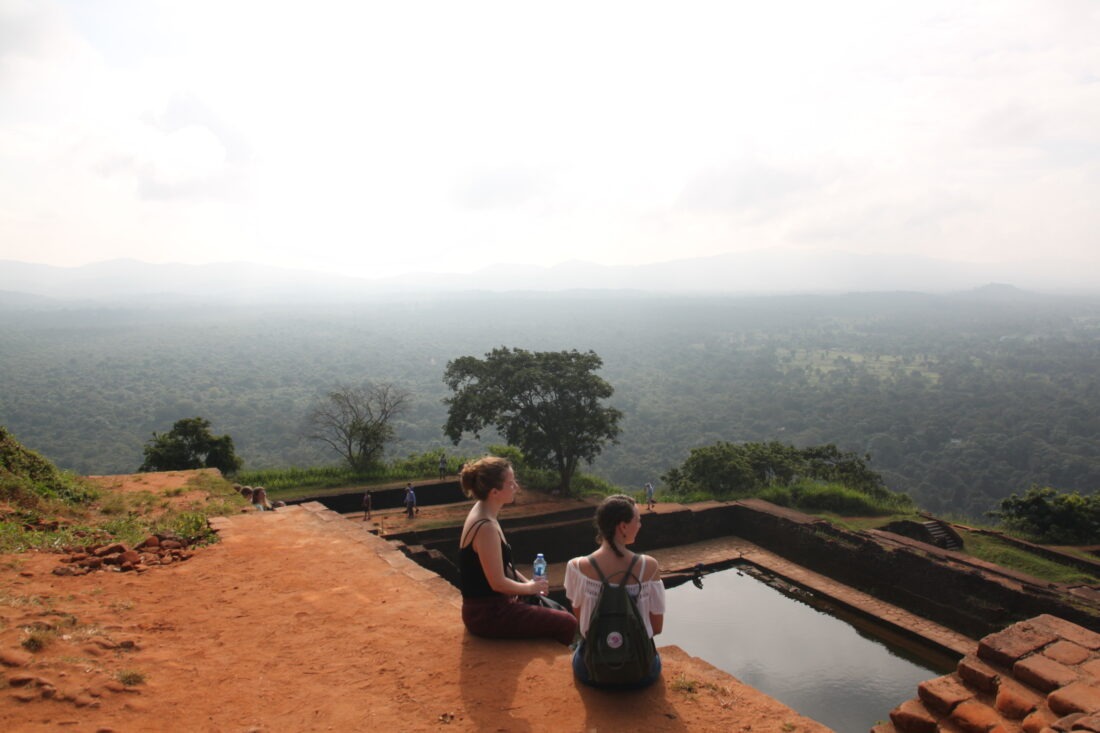 Hanne Marit, som driver reisebloggen "Sekk & Sandaler" anbefaler Sri Lanka til reiselystne nygifte